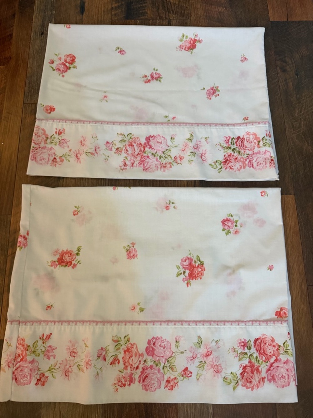 Vintage, Nostalgia, 1970s JCPenney Floral Pillowcases Pink Roses Cottagecore, 2